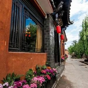 Yiyuan Family Inn Lijiang  Exterior photo